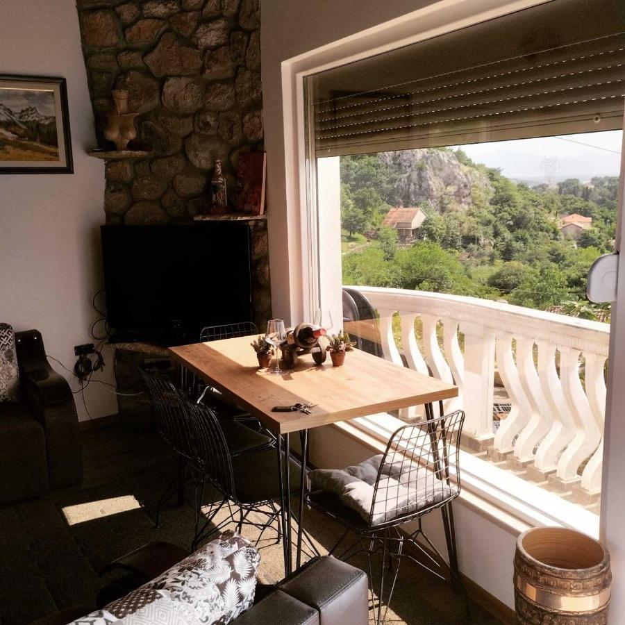 Apartment Woodstone